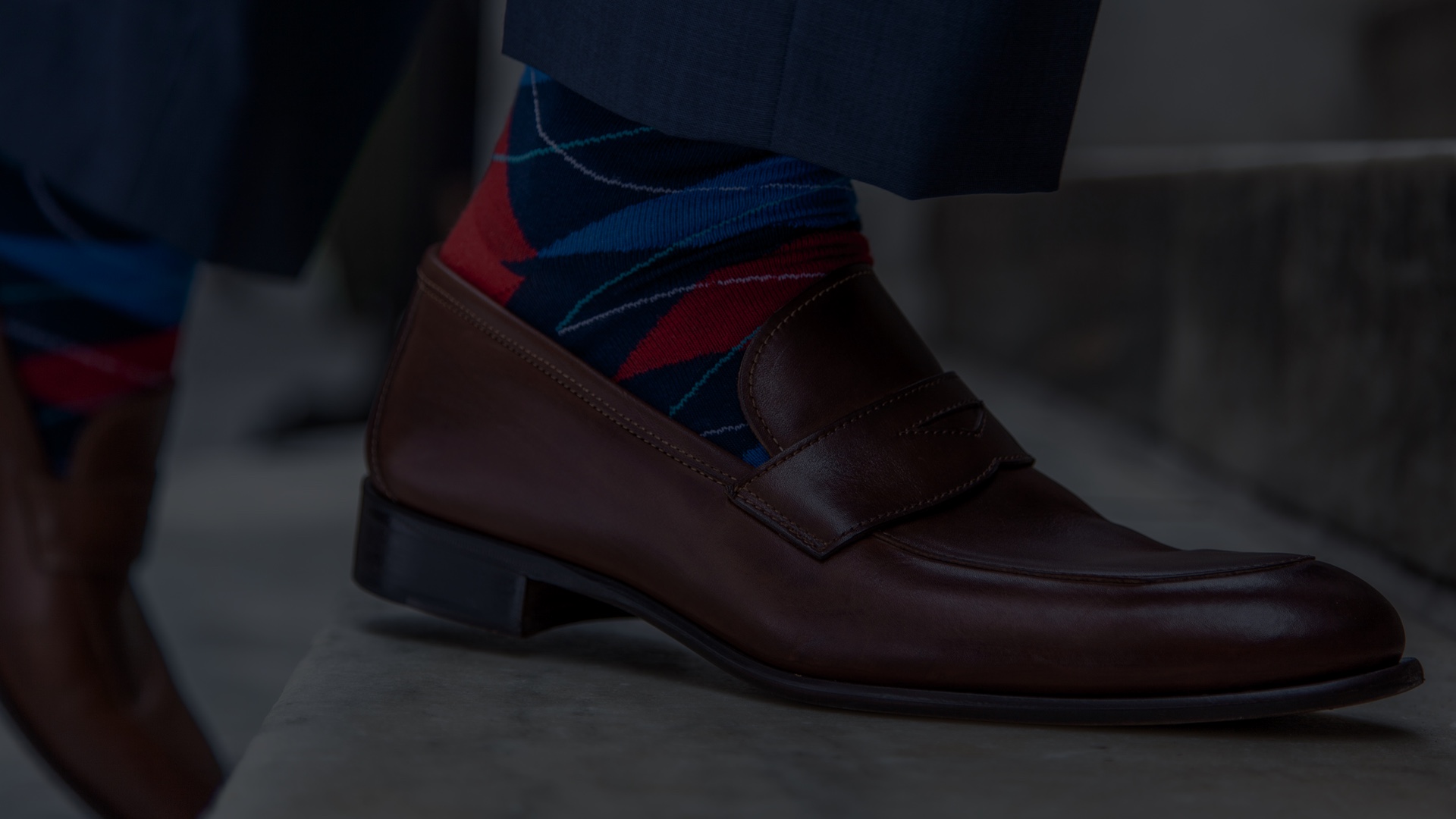 LOOK 09 — The Consigliere